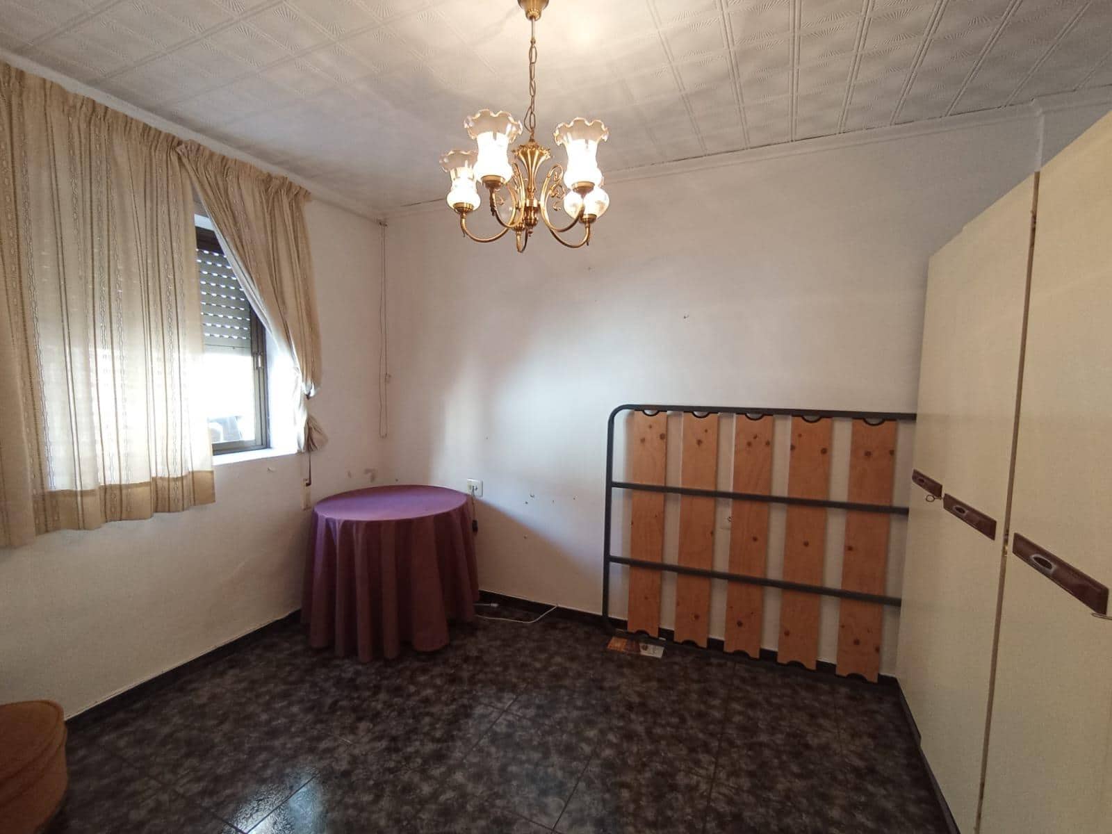 8 soverom Hus til salgs i L'Alcudia de Crespins - € 168 000 (Ref: 8689096)