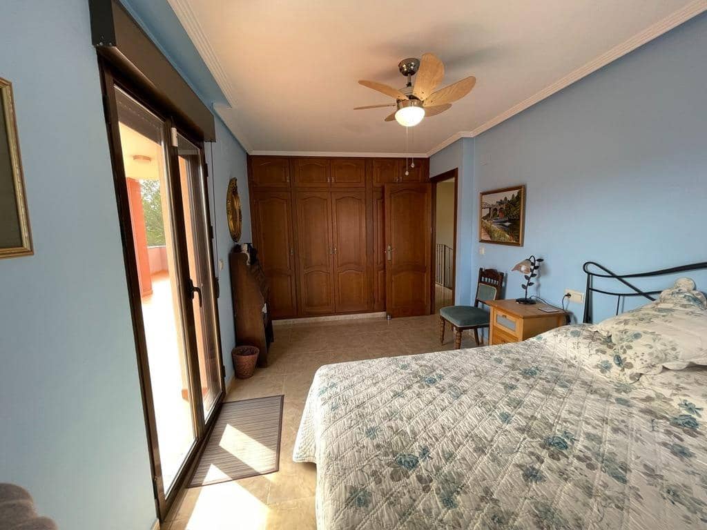 5 soveværelse Villa til salg i Balones med swimmingpool - € 495.000 (Ref: 8767151)