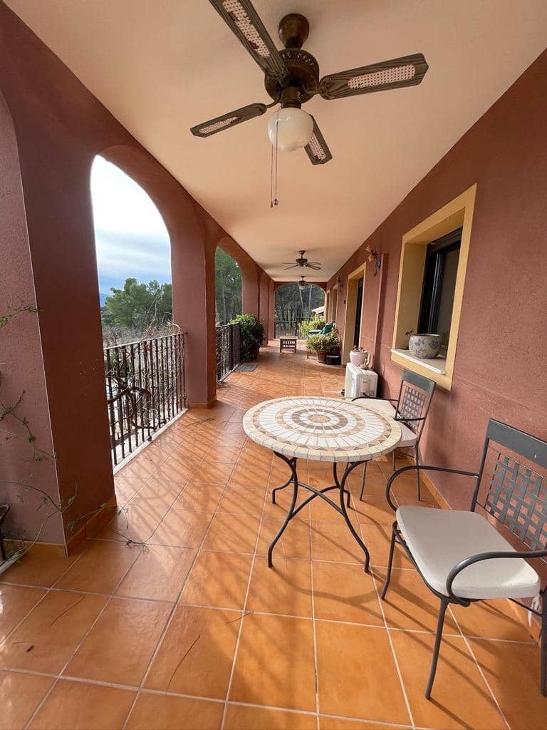 5 soveværelse Villa til salg i Balones med swimmingpool - € 495.000 (Ref: 8767151)