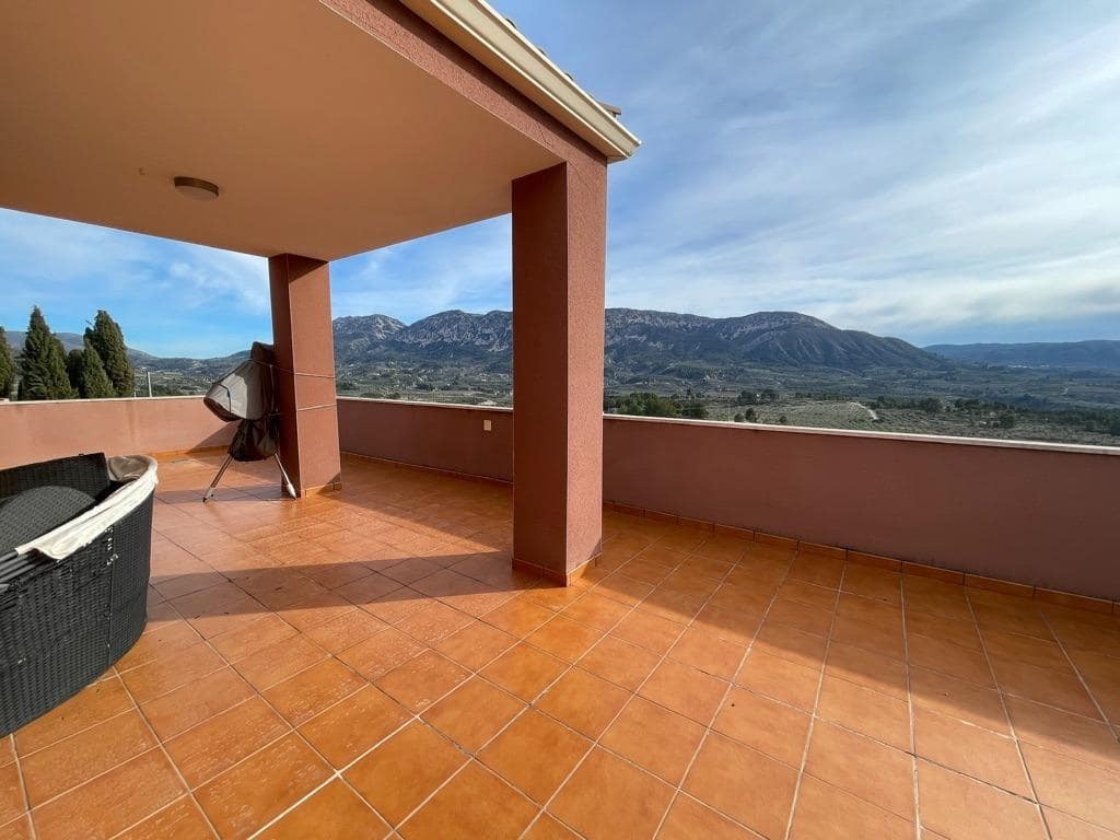 5 soveværelse Villa til salg i Balones med swimmingpool - € 495.000 (Ref: 8767151)