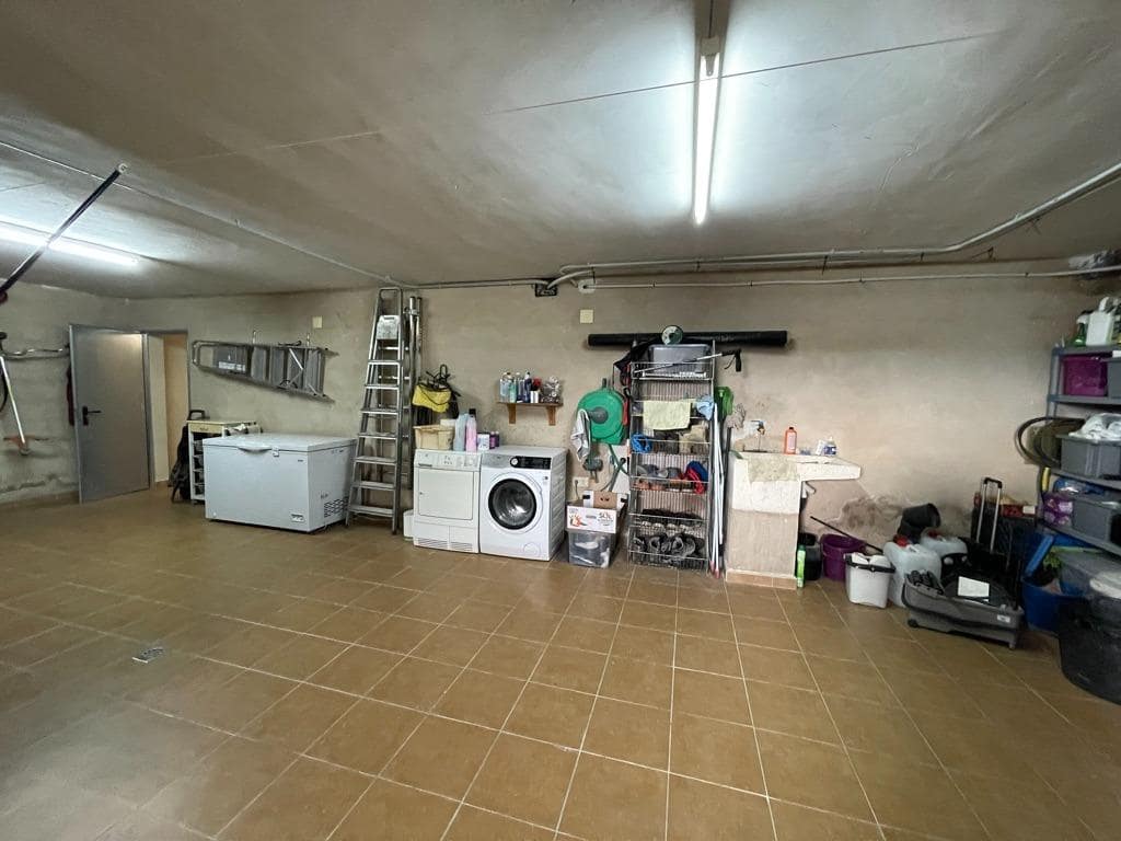 5 soveværelse Villa til salg i Balones med swimmingpool - € 495.000 (Ref: 8767151)