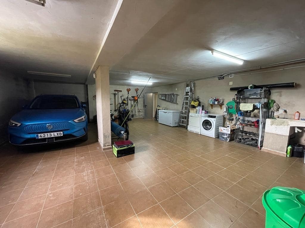 5 soveværelse Villa til salg i Balones med swimmingpool - € 495.000 (Ref: 8767151)