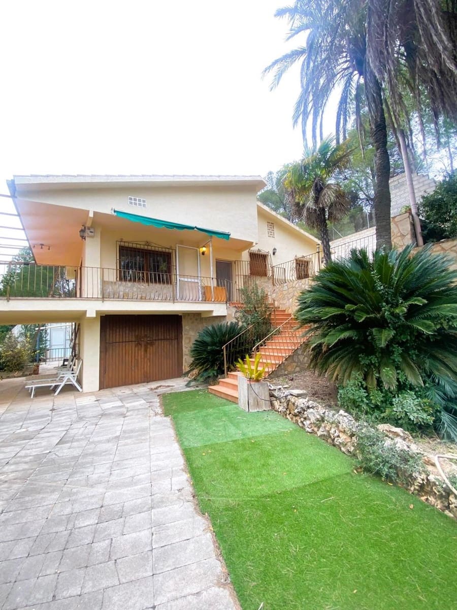 4 soveværelse Villa til salg i Muro de Alcoy med swimmingpool garage - € 595.000 (Ref: 8778657)