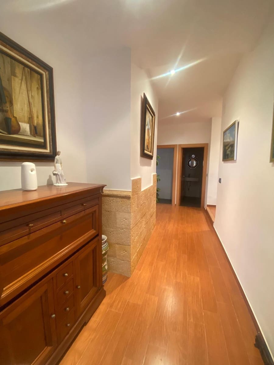 4 soveværelse Villa til salg i Muro de Alcoy med swimmingpool garage - € 595.000 (Ref: 8778657)