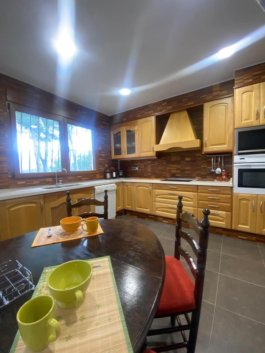 4 soveværelse Villa til salg i Muro de Alcoy med swimmingpool garage - € 595.000 (Ref: 8778657)