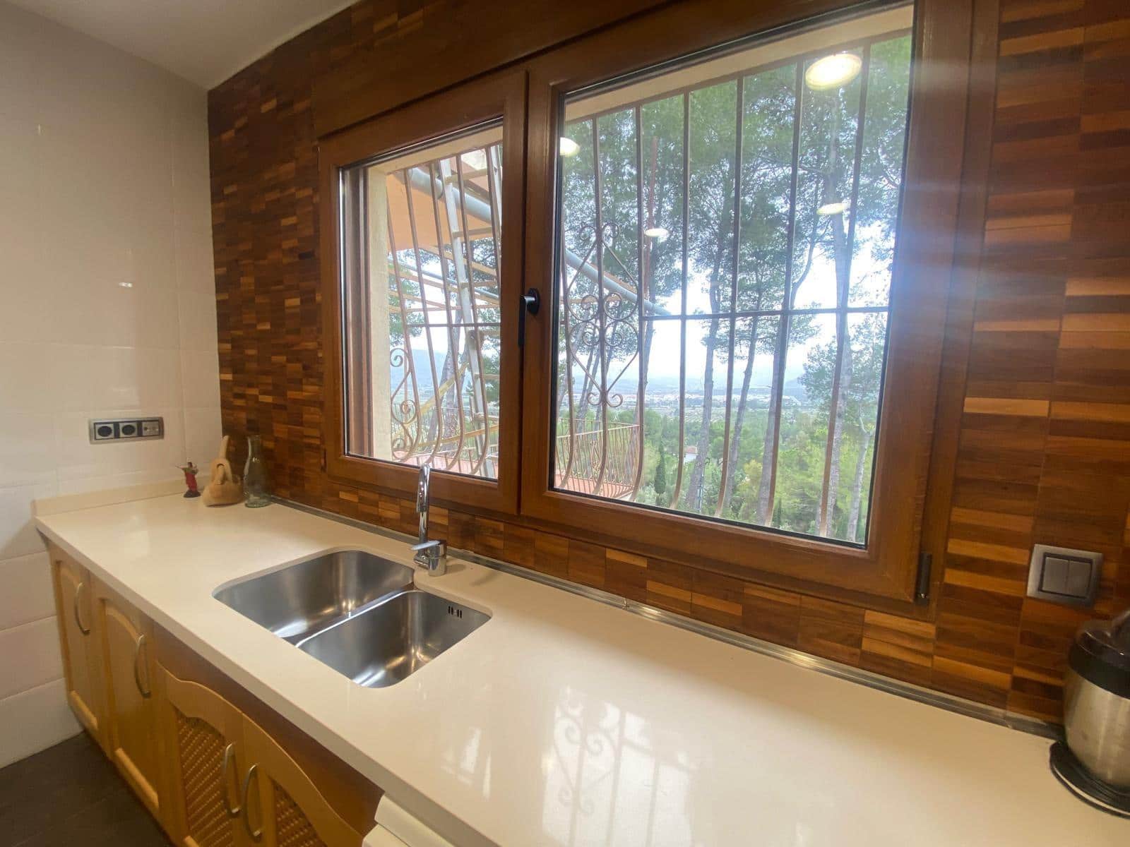 4 soveværelse Villa til salg i Muro de Alcoy med swimmingpool garage - € 595.000 (Ref: 8778657)