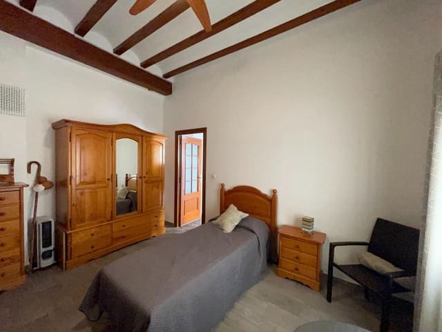 7 chambre Maison de Ville à vendre à L'Alcúdia de Crespins - 135 000 € (Ref: 8778660)
