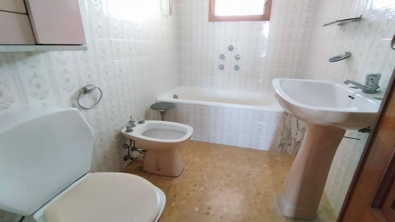 5 quarto Apartamento para venda em L'Olleria - 160 000 € (Ref: 8847665)