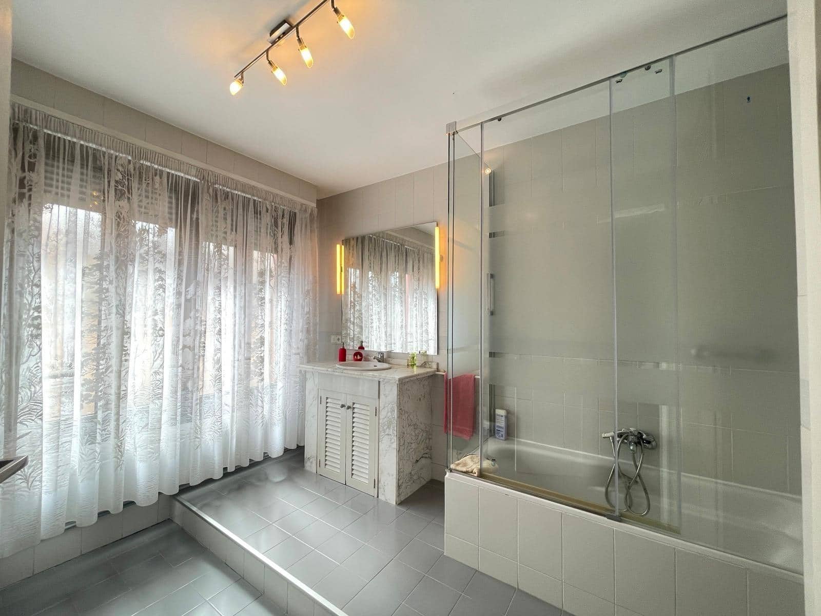 4 quarto Apartamento para venda em Cocentaina - 200 000 € (Ref: 8923833)