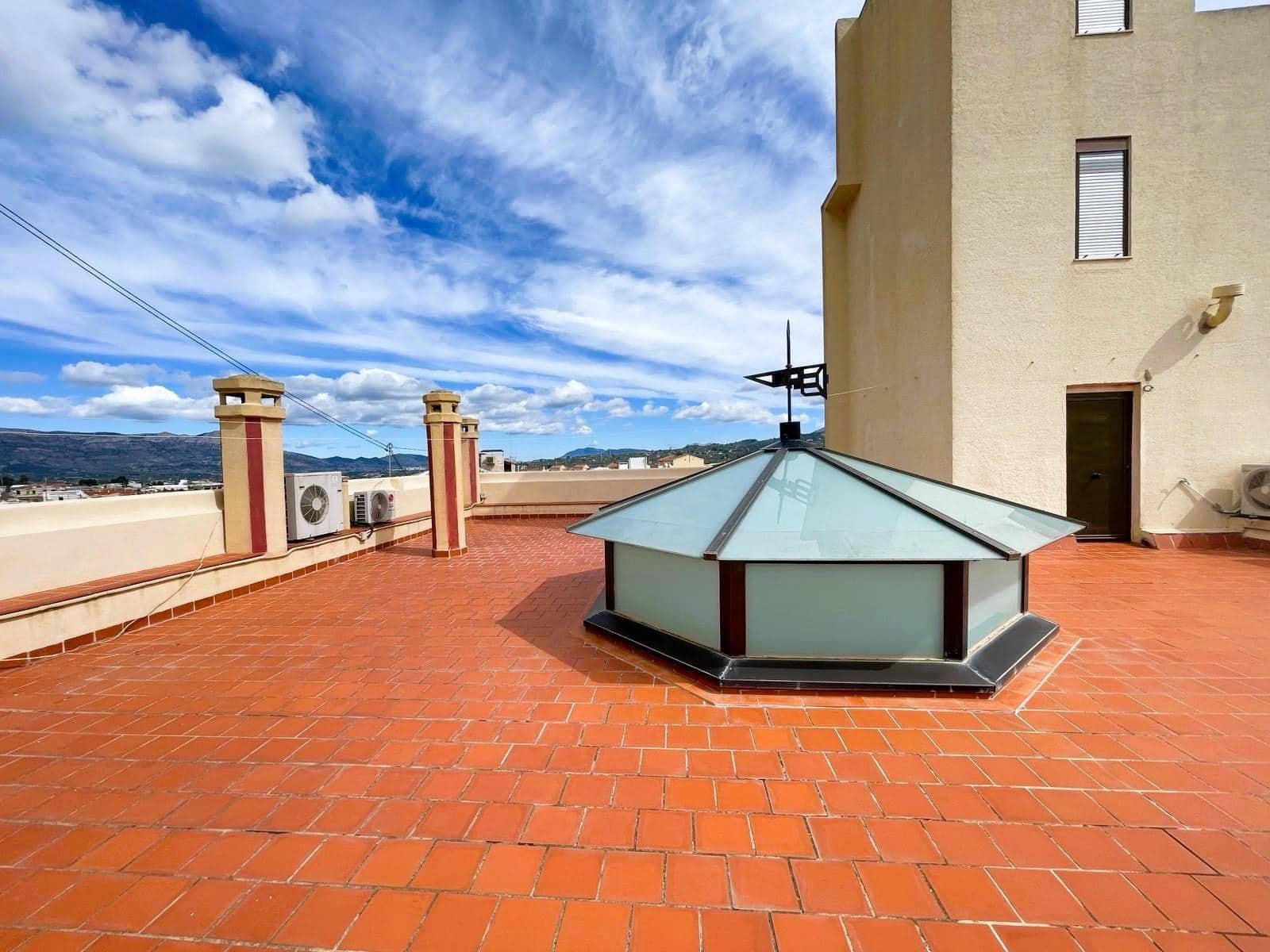 4 quarto Apartamento para venda em Cocentaina - 200 000 € (Ref: 8923833)