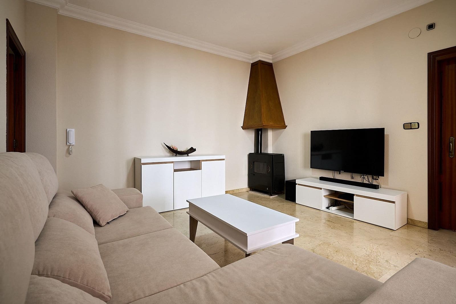 9 soveværelse Byhus til salg i Canals - € 360.000 (Ref: 8926729)