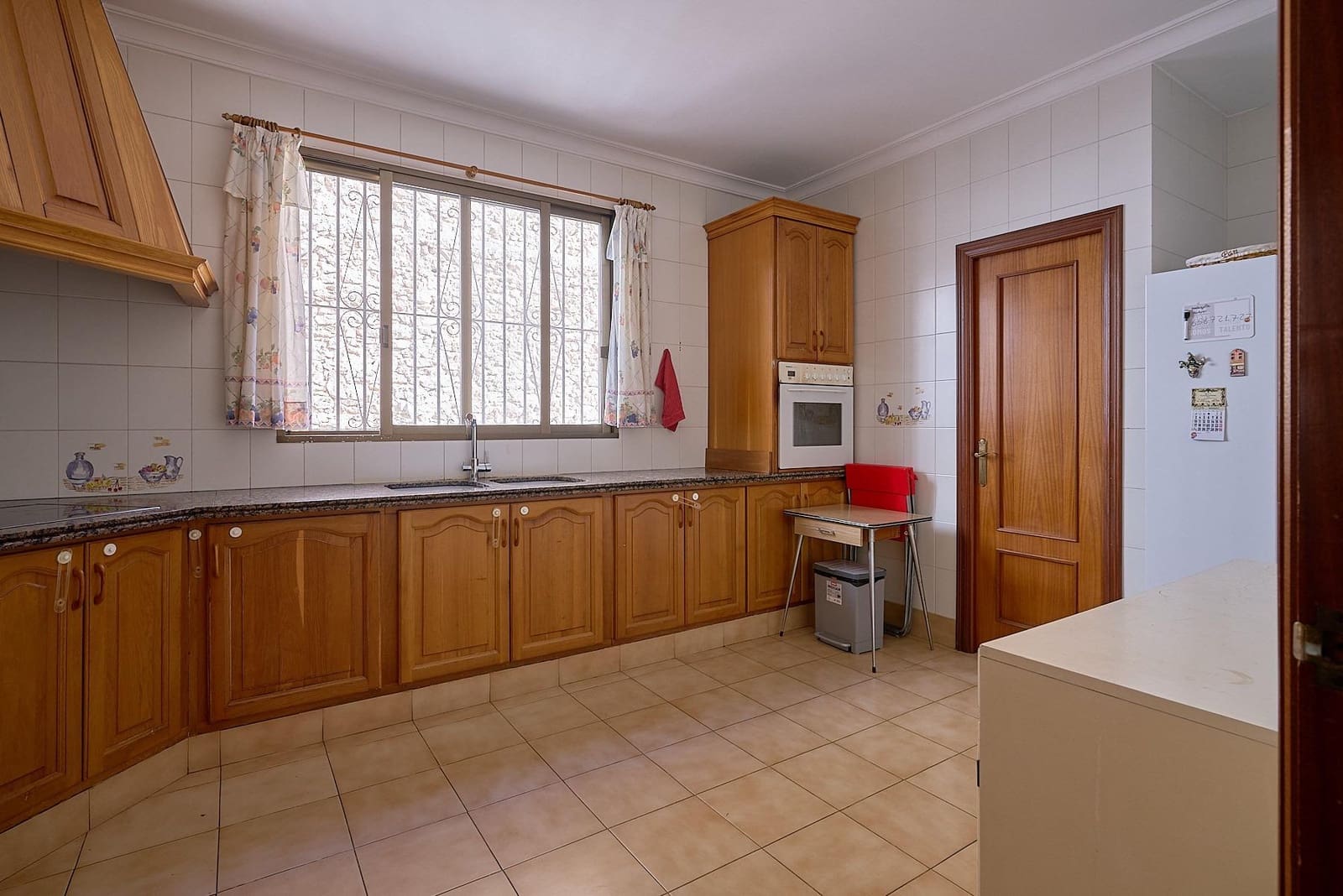 9 soveværelse Byhus til salg i Canals - € 360.000 (Ref: 8926729)