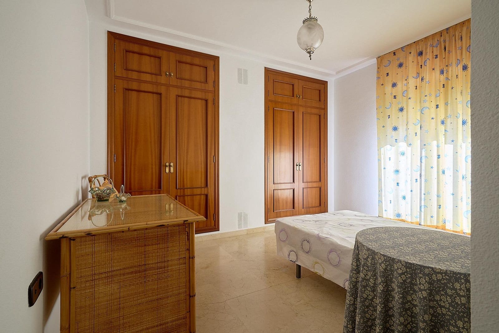 9 soveværelse Byhus til salg i Canals - € 360.000 (Ref: 8926729)