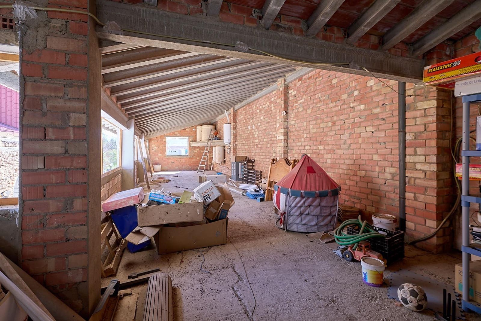 9 soveværelse Byhus til salg i Canals - € 360.000 (Ref: 8926729)