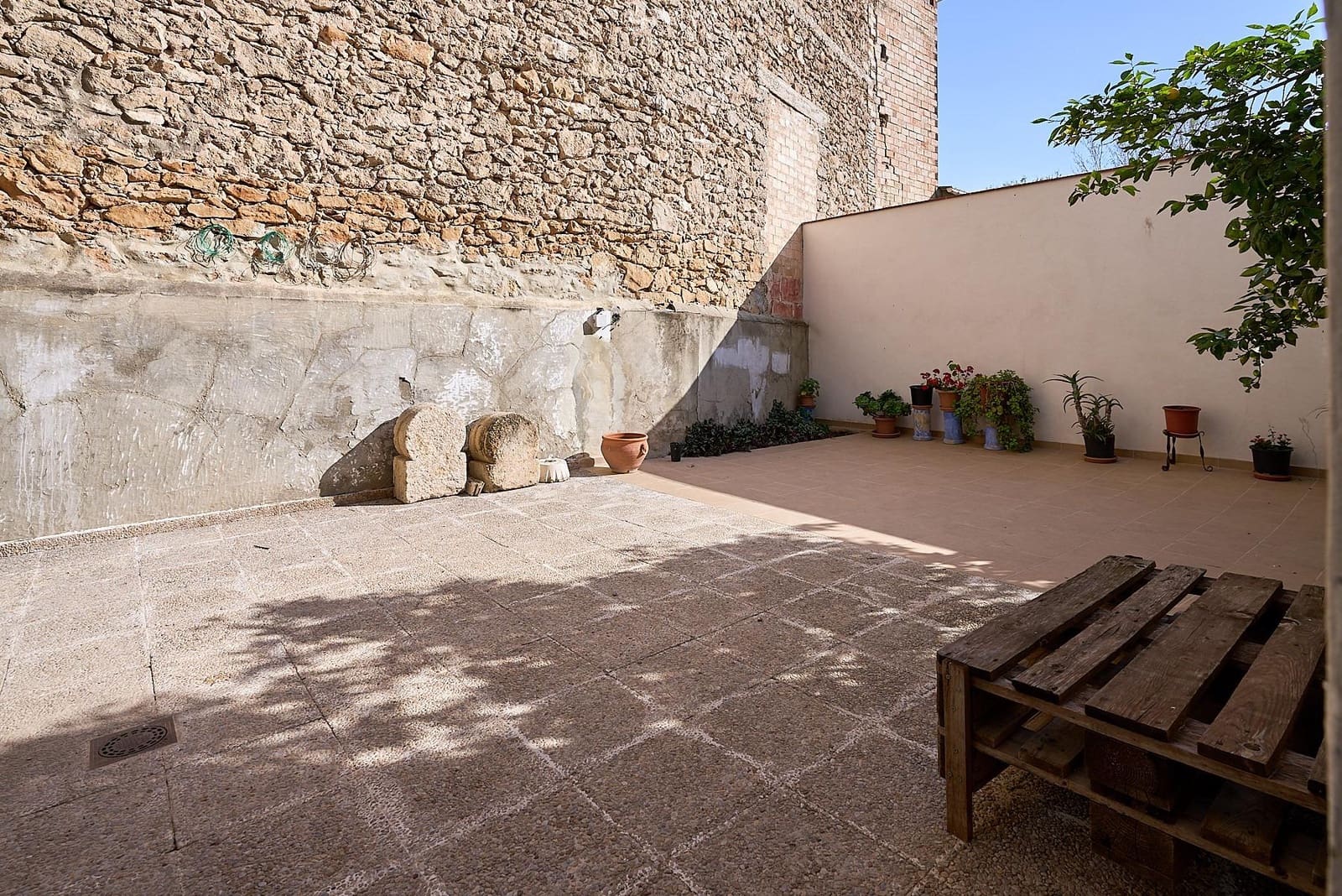 9 soveværelse Byhus til salg i Canals - € 360.000 (Ref: 8926729)