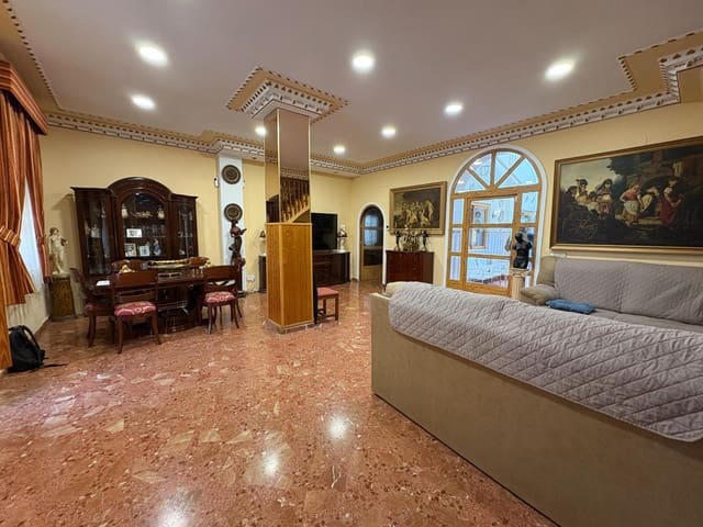 5 soveværelse Byhus til salg i Xàtiva - € 280.000 (Ref: 9001628)