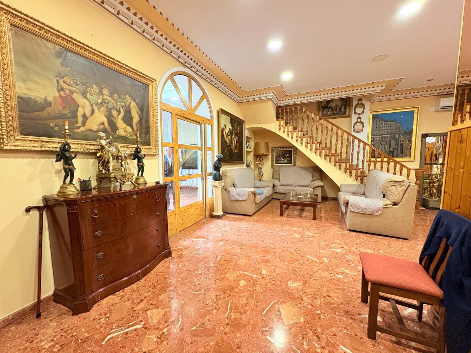 5 bedroom Townhouse for sale in Xativa - € 230,000 (Ref: 9001628)