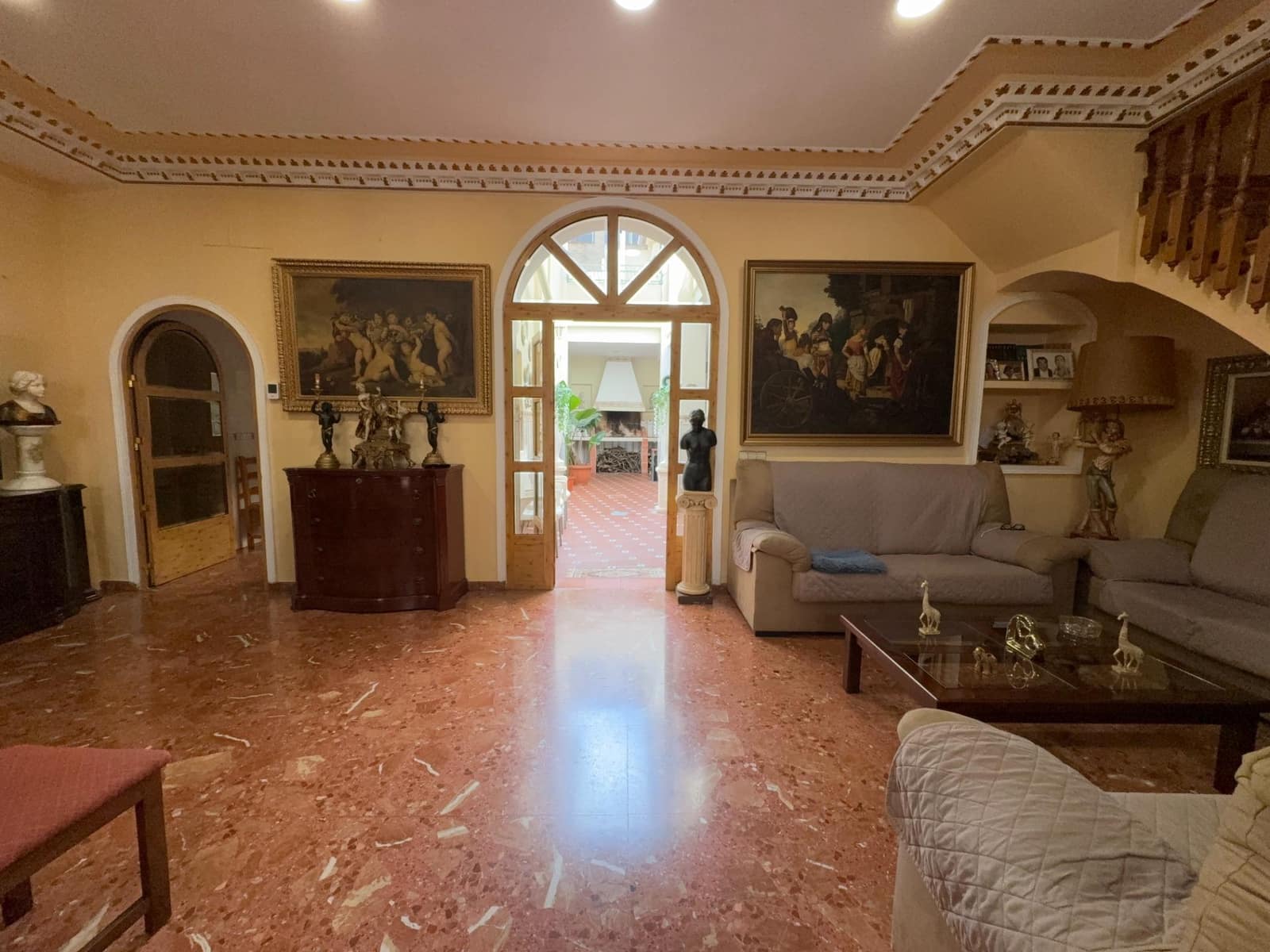 5 bedroom Townhouse for sale in Xativa - € 230,000 (Ref: 9001628)