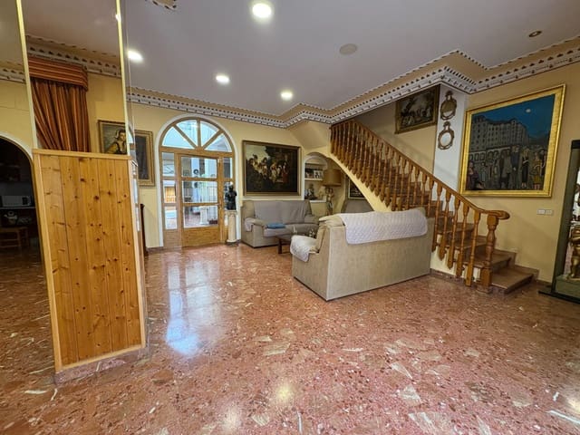 5 bedroom Townhouse for sale in Xàtiva - € 230,000 (Ref: 9001628)