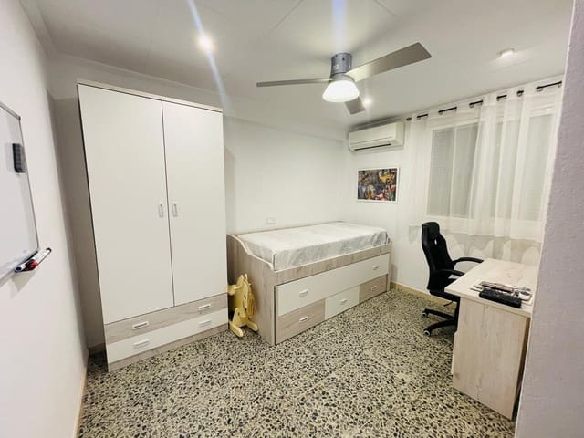 3 makuuhuone Asunto myytävänä paikassa Canals - 119 000 € (Ref: 9145472)