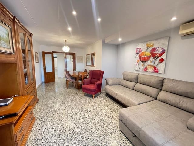 3 makuuhuone Asunto myytävänä paikassa Canals - 119 000 € (Ref: 9145472)