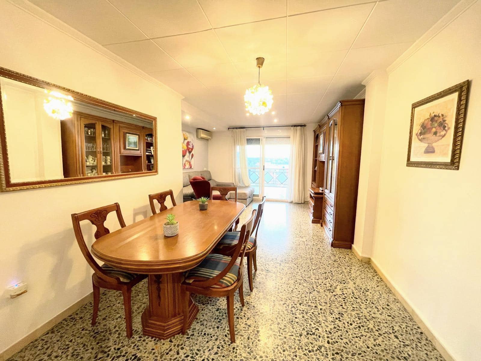 3 soveværelse Lejlighed til salg i Canals - € 119.000 (Ref: 9145472)