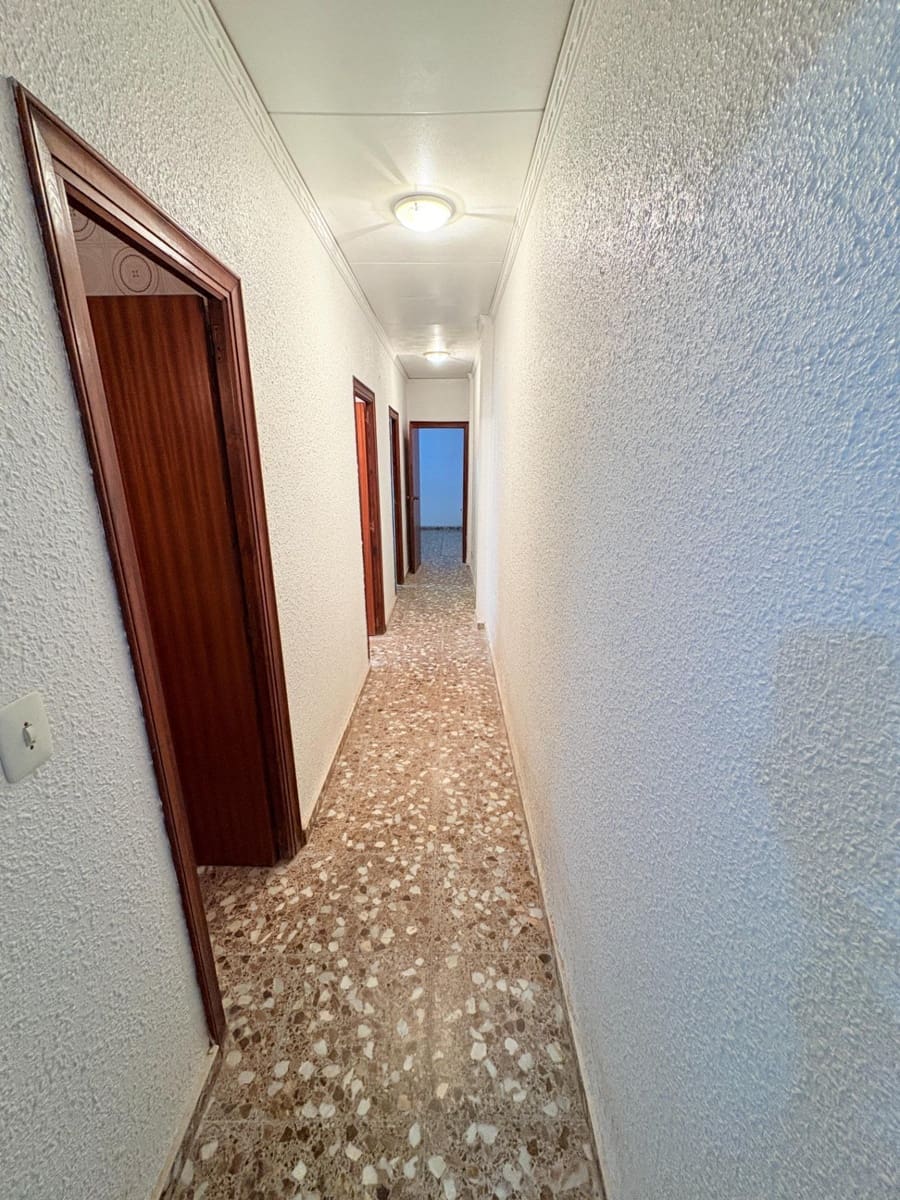 5 chambre Maison de Ville à vendre à Canals - 85 000 € (Ref: 9208288)