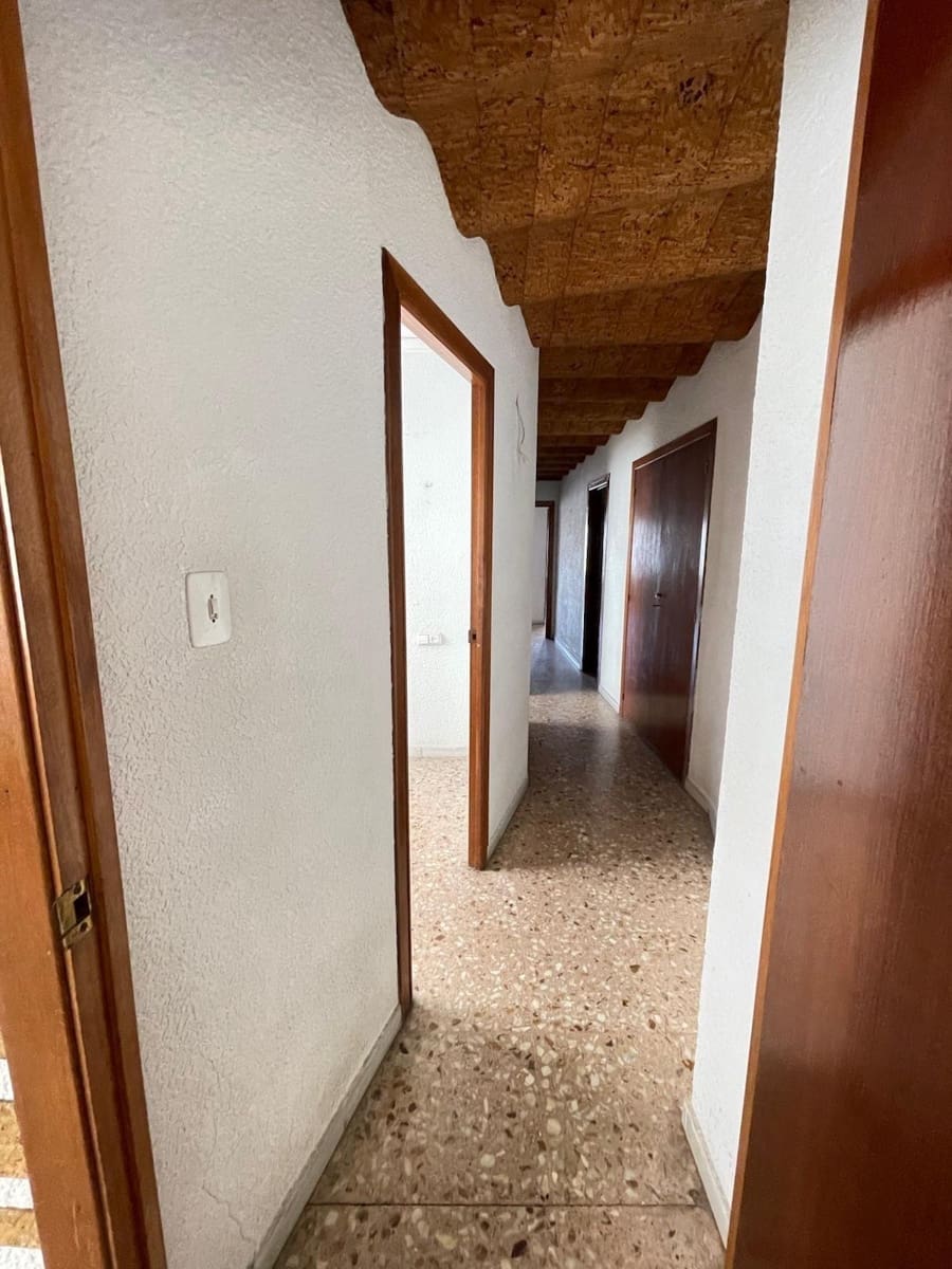 4 soveværelse Lejlighed til salg i Canals - € 95.000 (Ref: 9257286)