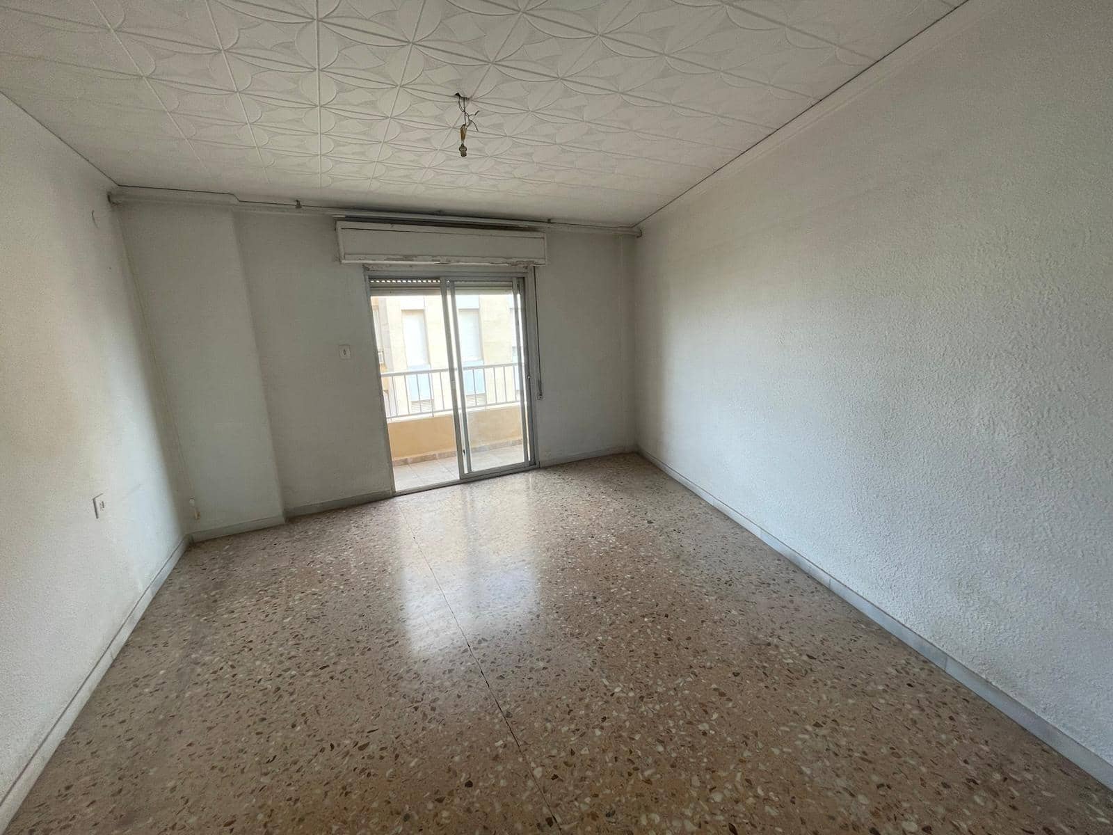 4 soveværelse Lejlighed til salg i Canals - € 95.000 (Ref: 9257286)