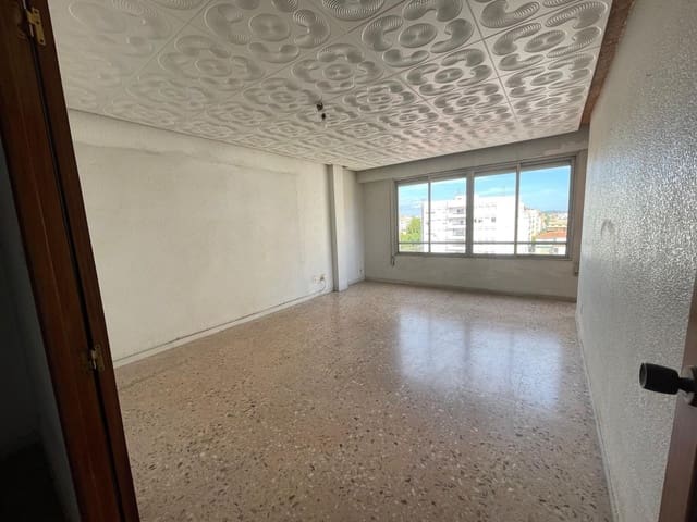 4 makuuhuone Asunto myytävänä paikassa Canals - 95 000 € (Ref: 9257286)