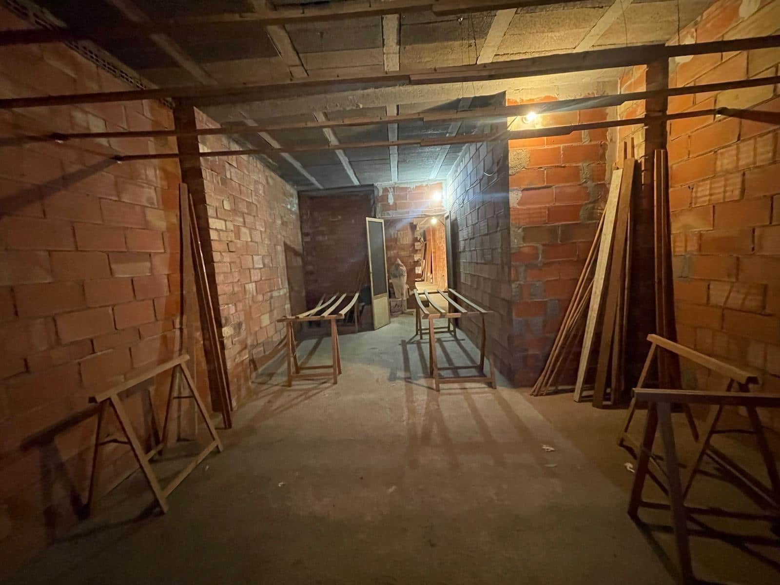 Byhus til salg i Antella - € 65.000 (Ref: 9264507)