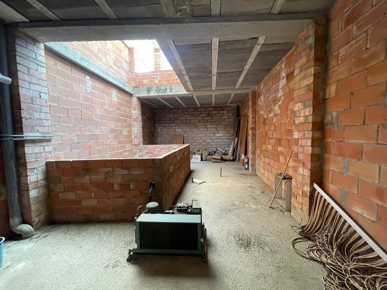 Byhus til salg i Antella - € 65.000 (Ref: 9264507)