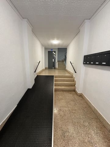 5 soveværelse Lejlighed til salg i Alcoy / Alcoi - € 140.000 (Ref: 9269720)