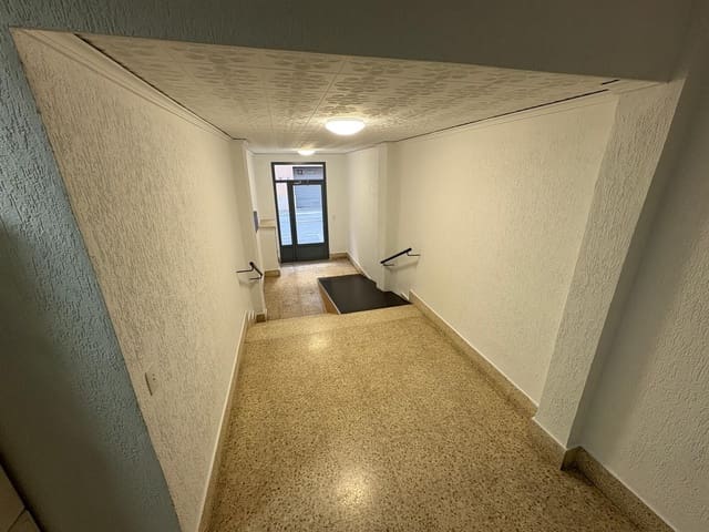 5 soveværelse Lejlighed til salg i Alcoy / Alcoi - € 140.000 (Ref: 9269720)