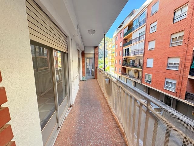 5 soveværelse Lejlighed til salg i Alcoy / Alcoi - € 140.000 (Ref: 9269720)