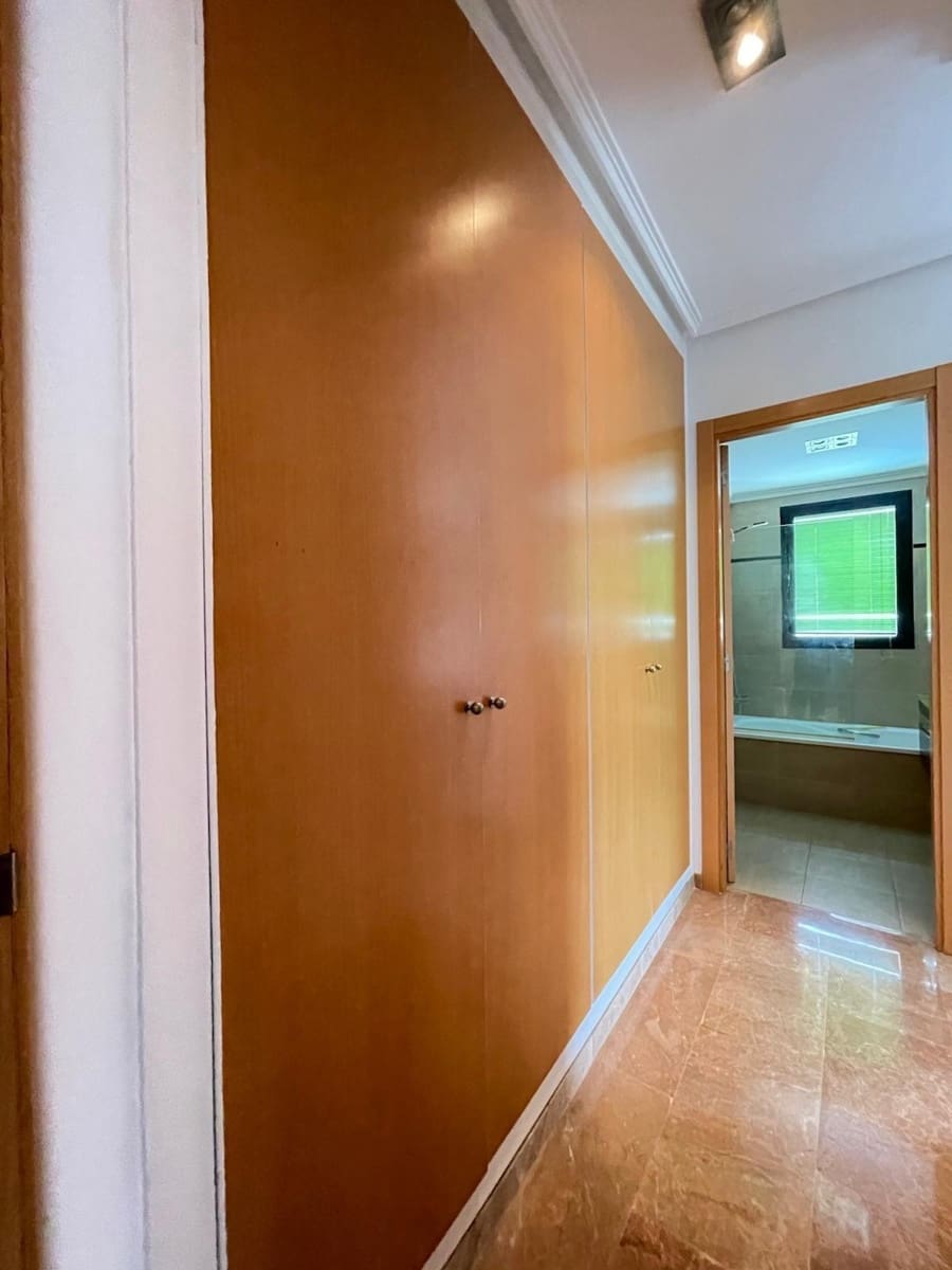 Piso de 3 habitaciones en Alcoy / Alcoi en venta con piscina garaje - 179.000 € (Ref: 9282205)