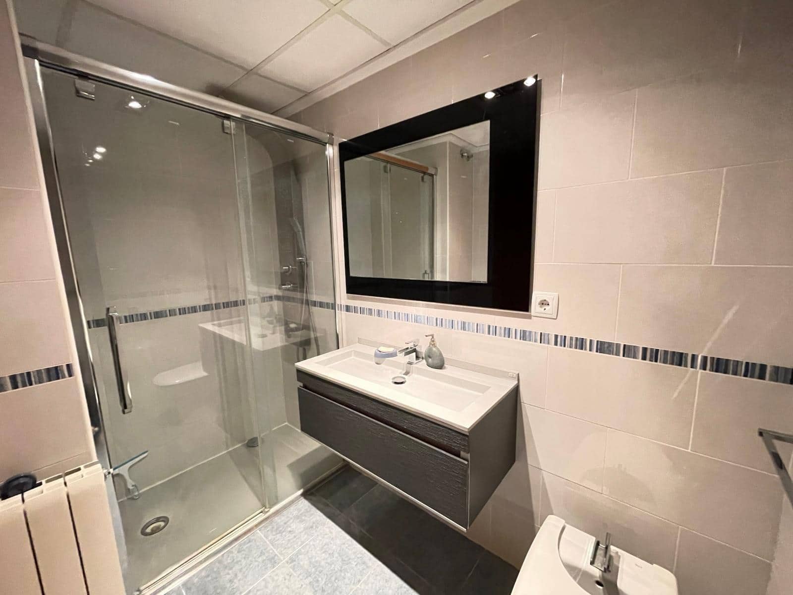 Piso de 3 habitaciones en Alcoy / Alcoi en venta con piscina garaje - 179.000 € (Ref: 9282205)