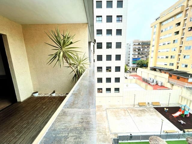 3 soveværelse Lejlighed til salg i Alcoy / Alcoi med swimmingpool garage - € 179.000 (Ref: 9282205)