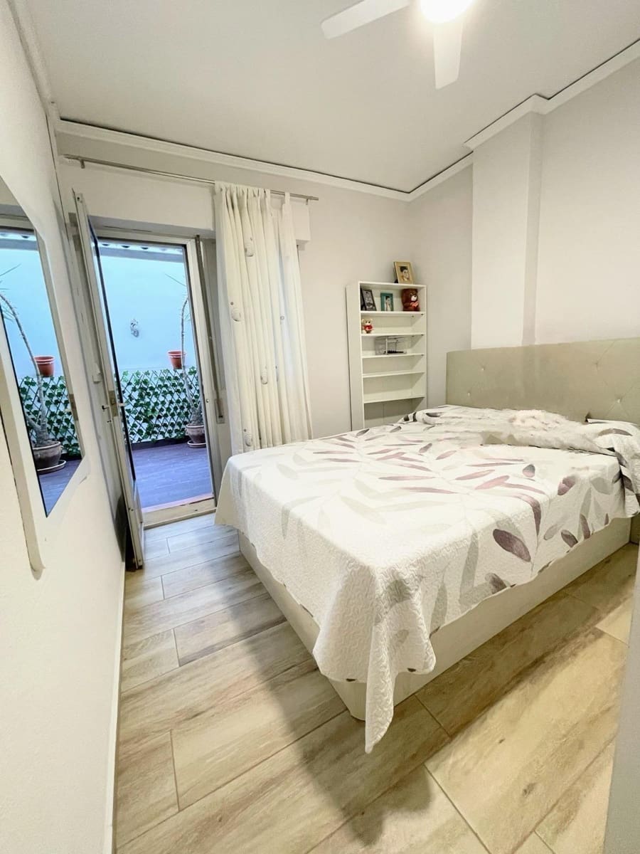 4 soveværelse Lejlighed til salg i Canals - € 130.000 (Ref: 9296889)