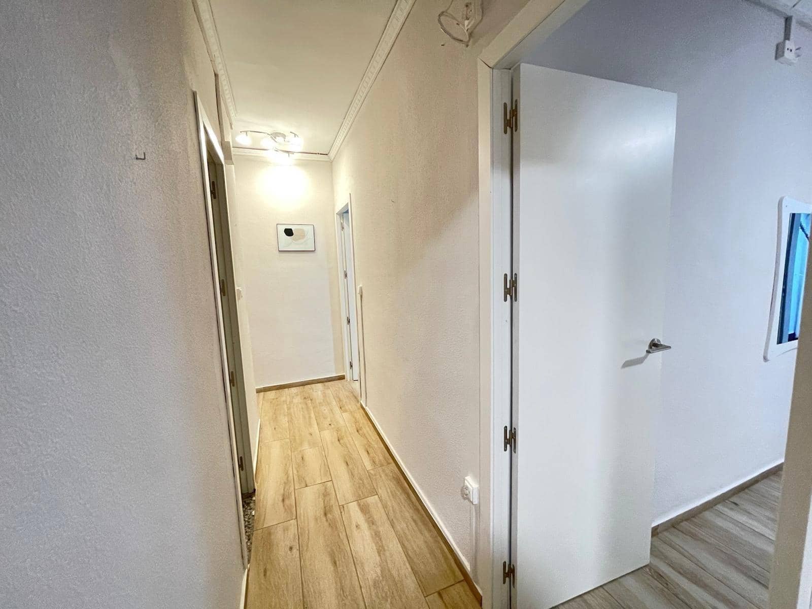 4 soveværelse Lejlighed til salg i Canals - € 130.000 (Ref: 9296889)