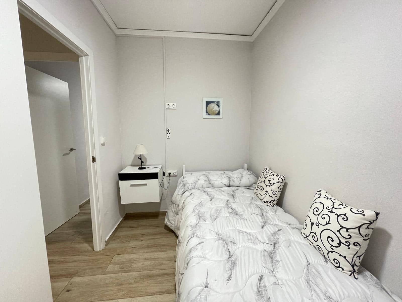 4 soveværelse Lejlighed til salg i Canals - € 130.000 (Ref: 9296889)