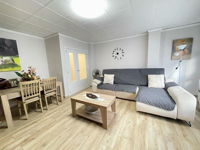 4 makuuhuone Asunto myytävänä paikassa Canals - 130 000 € (Ref: 9296889)