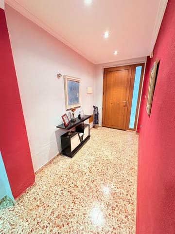 5 soveværelse Lejlighed til salg i L'Olleria med garage - € 140.000 (Ref: 9308506)