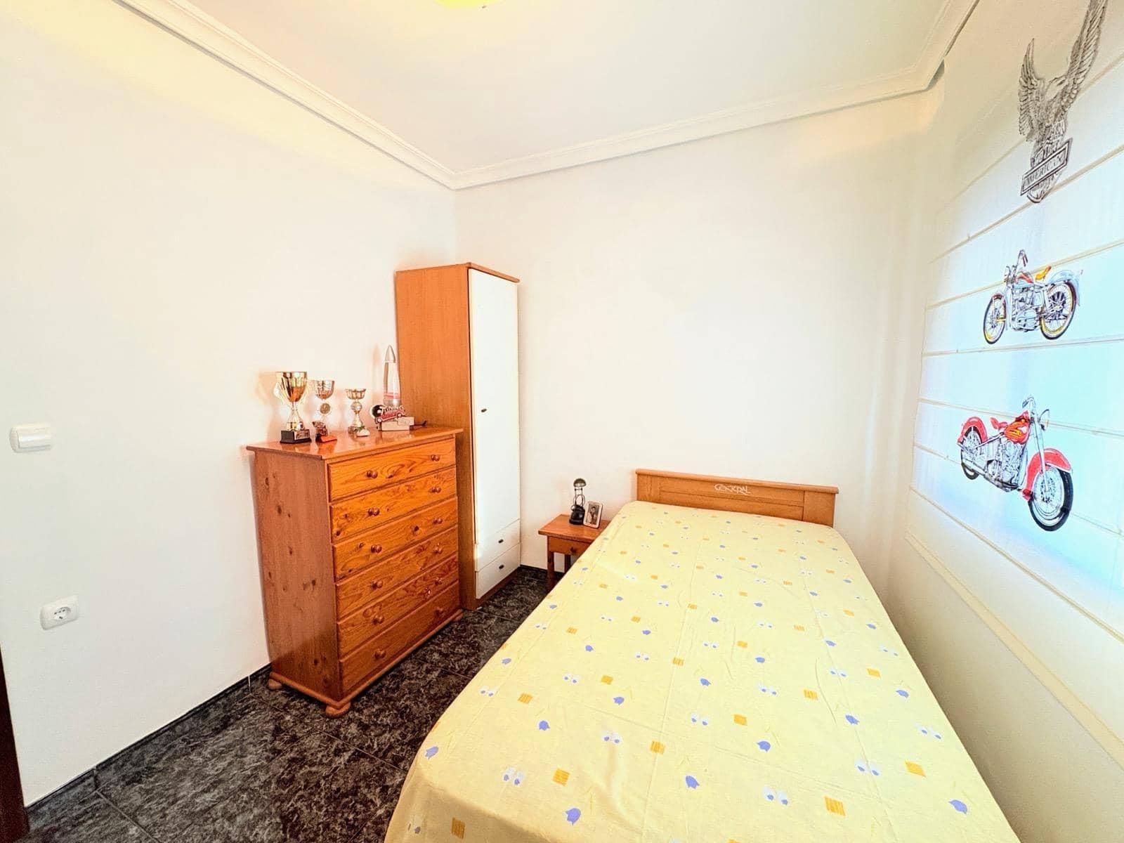 5 sovrum Lägenhet till salu i L'Olleria med garage - 140 000 € (Ref: 9308506)