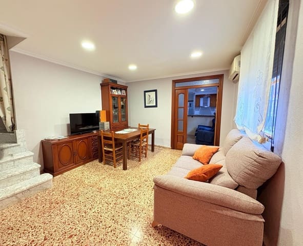 5 soveværelse Lejlighed til salg i L'Olleria med garage - € 140.000 (Ref: 9308506)