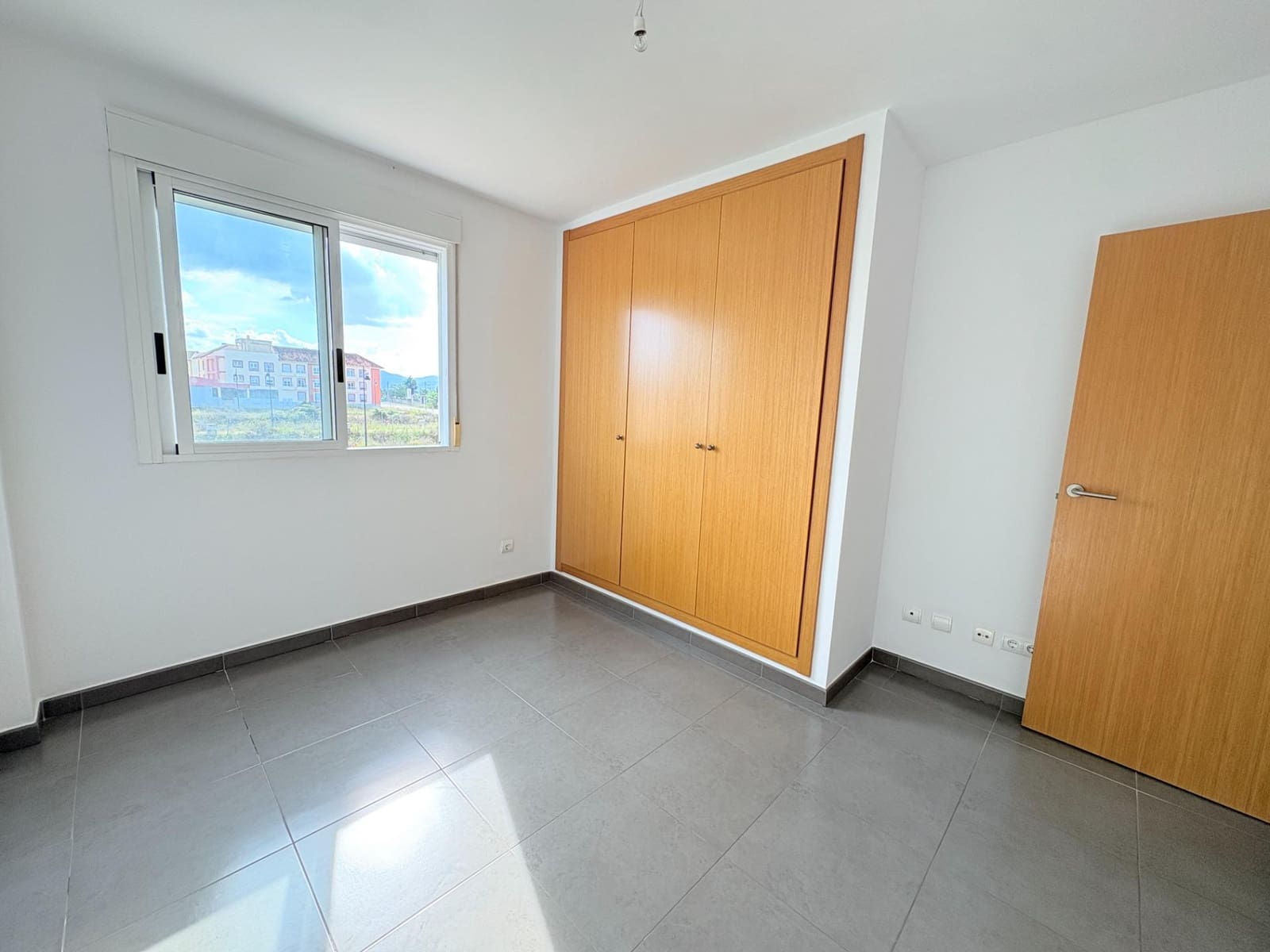 3 camera da letto Appartamento in vendita in La Pobla Llarga con garage - 143.000 € (Rif: 9321899)