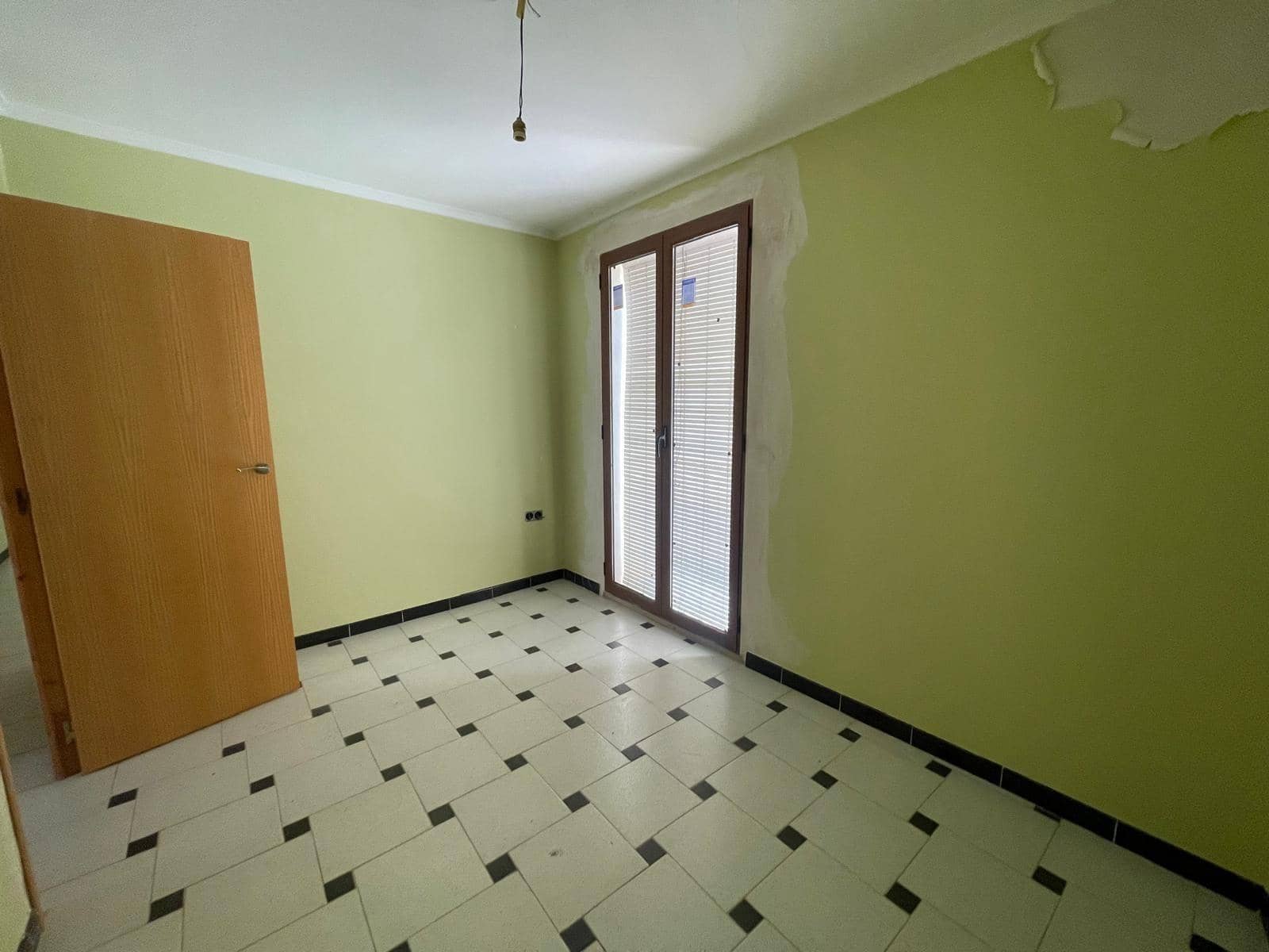 7 sypialnia Dom na sprzedaż w Montesa - 95 000 € (Ref: 9321905)