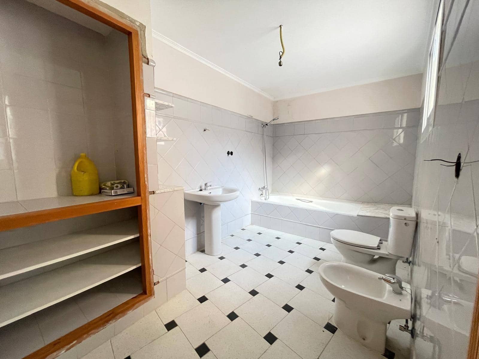 7 sypialnia Dom na sprzedaż w Montesa - 95 000 € (Ref: 9321905)