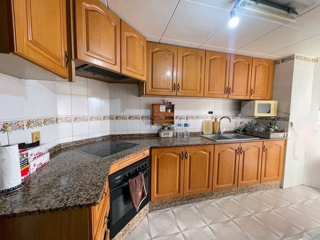 5 makuuhuone Asunto myytävänä paikassa L'Alcúdia de Crespins - 90 000 € (Ref: 9374033)