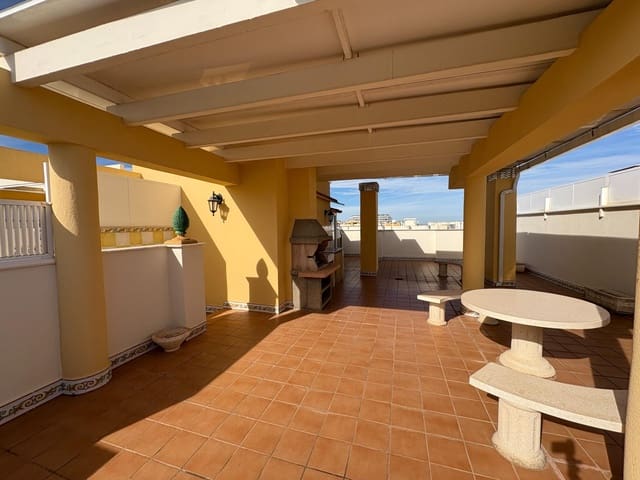 3 soveværelse Penthouse til salg i Gandia med swimmingpool garage - € 300.000 (Ref: 9379027)